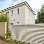 Casa de Férias 4 Bedroom Beautiful In Florent Saint-Florent (Corsica)