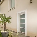 4 Bedroom Beautiful In Florent Saint-Florent (Corsica)