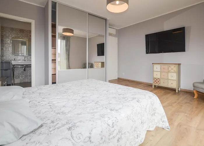 4 Bedroom Beautiful In Florent Casa vacanze Saint-Florent (Corsica)